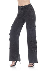 High-waisted, wide-leg denim cargo jeans