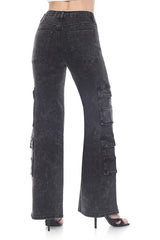 High-waisted, wide-leg denim cargo jeans