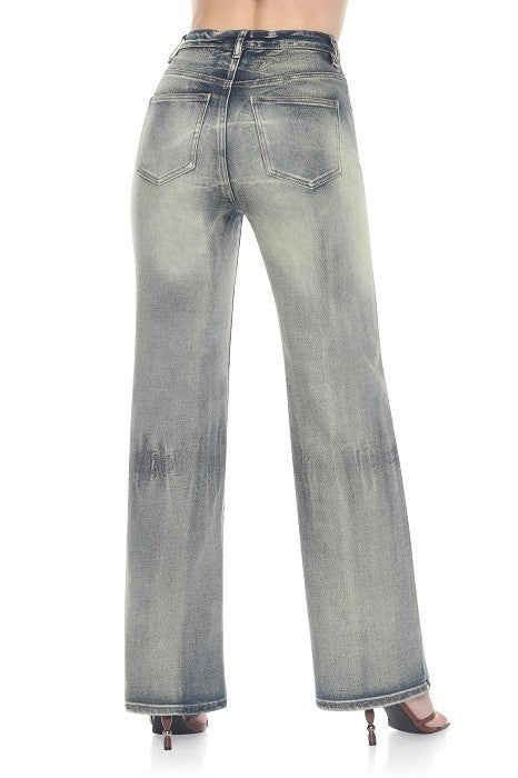 High-waisted, tinted, medium wash, straight-leg