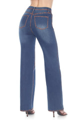 High waist and a straight or wide-leg fit