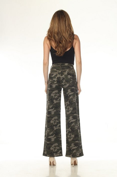 High-waisted, wide-leg Jeans camouflage